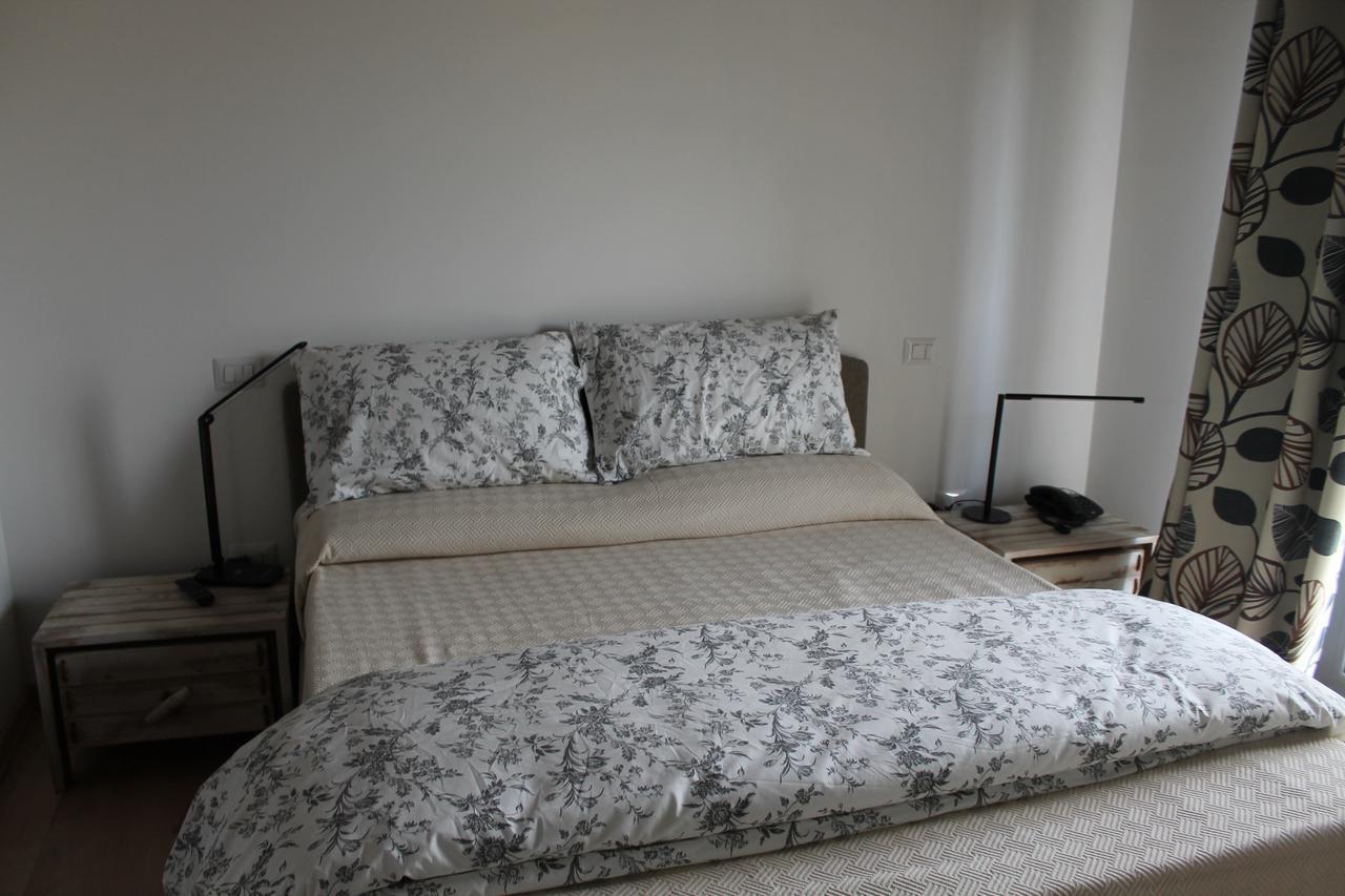 Country House Erba Regina フラスカティ エクステリア 写真
